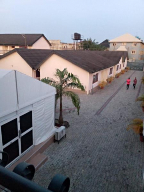 3TS LUXURY APARTMENTS